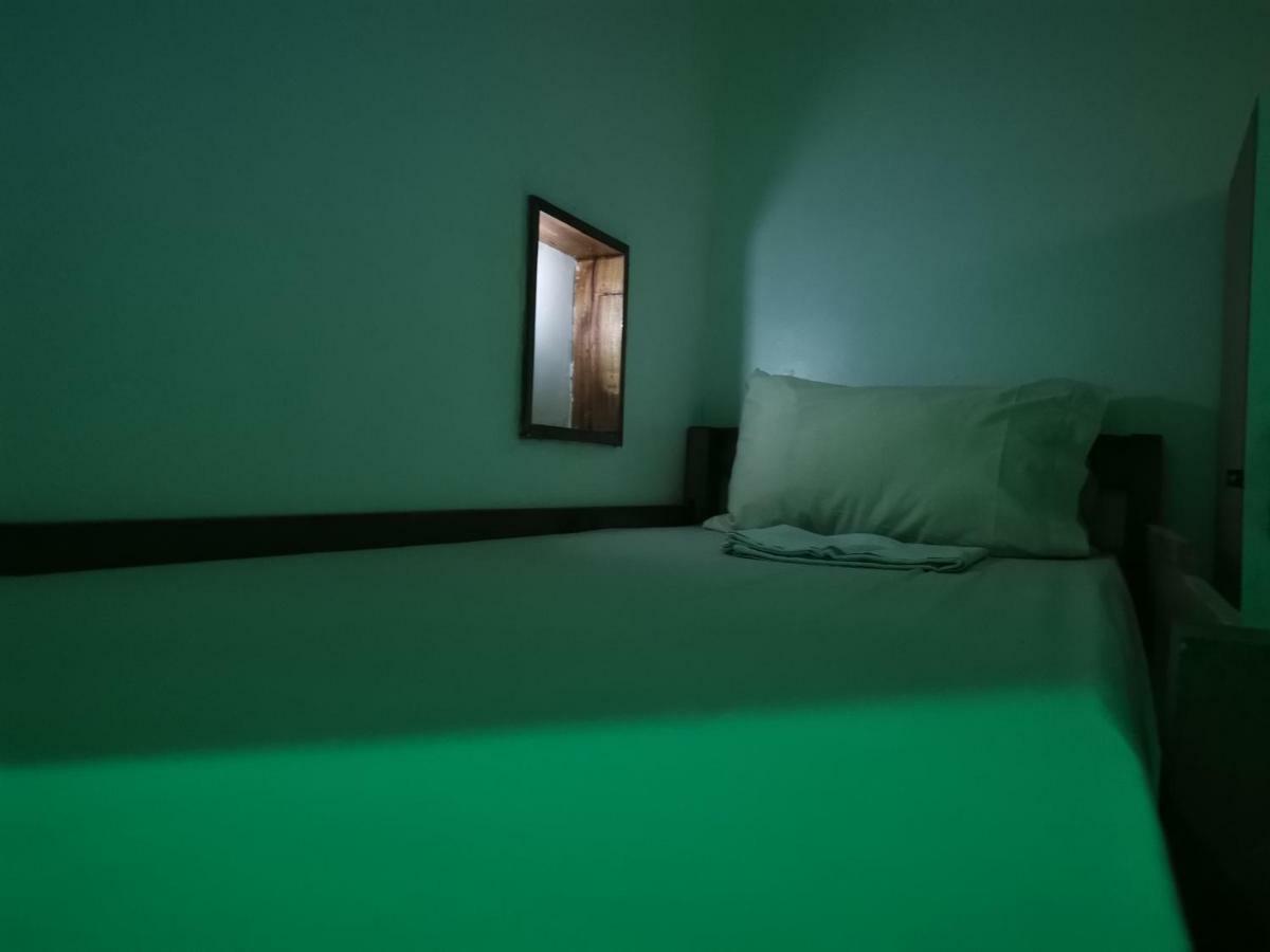 One Hostel - إل نيدو المظهر الخارجي الصورة