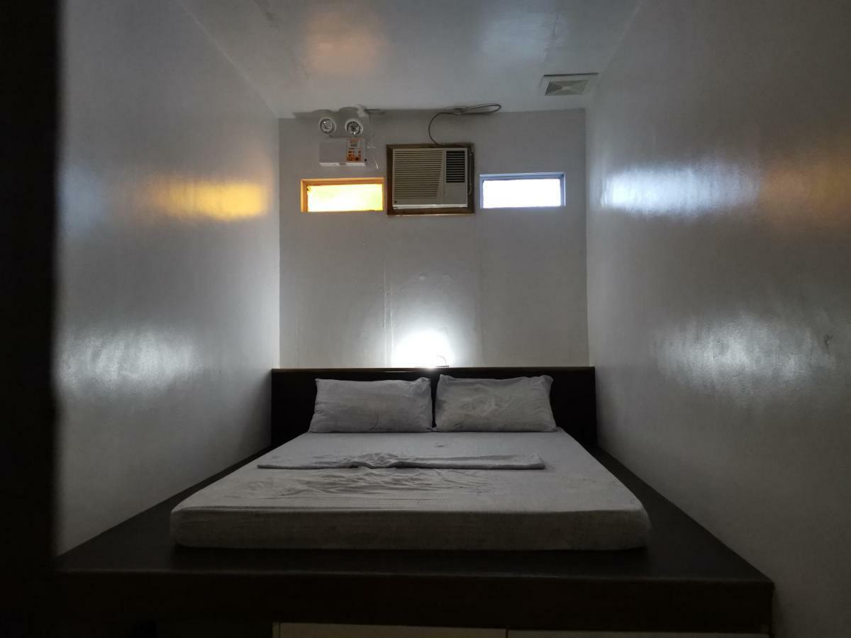 One Hostel - إل نيدو المظهر الخارجي الصورة